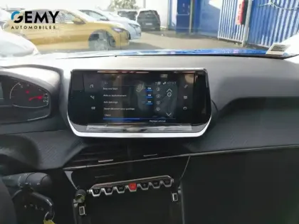 Photo 11 Peugeot 2008  PureTech 130 S&S EAT8