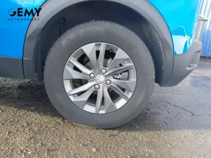 Photo 10 Peugeot 2008  PureTech 130 S&S EAT8