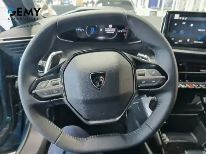 Photo 12 Peugeot 2008  Hybrid 145 e-DCS6