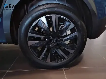 Photo 10 Peugeot 2008  Hybrid 145 e-DCS6