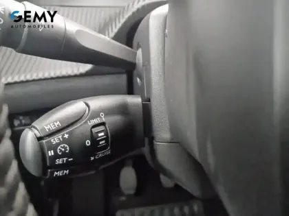 Photo 11 Peugeot 208  BlueHDi 100 S&S BVM6