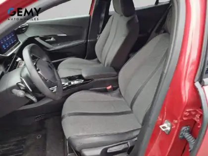 Photo 8 Peugeot 2008  Hybrid 145 e-DCS6