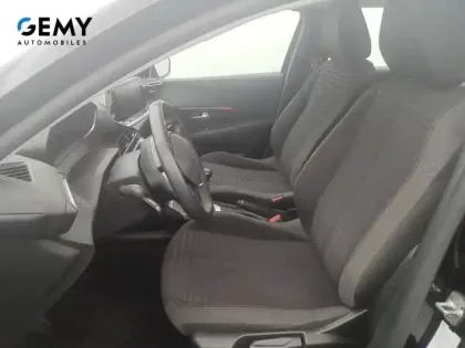 Photo 47 Peugeot 208  BlueHDi 100 S&S BVM6