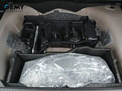 Photo 42 Peugeot 2008  PureTech 100 S&S BVM6