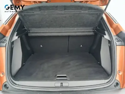 Photo 5 Peugeot 2008  PureTech 100 S&S BVM6