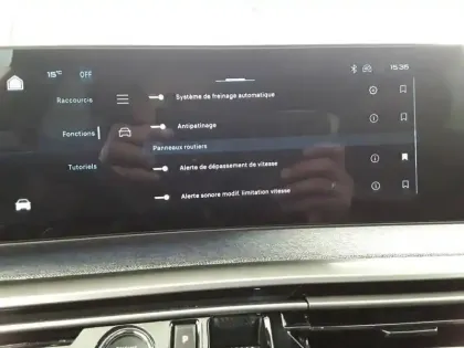 Photo 22 Peugeot 3008  Hybrid 136 e-DCS6