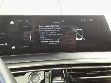 Photo 27 Peugeot 3008  Hybrid 136 e-DCS6