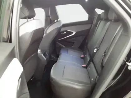 Photo 11 Peugeot 3008  Hybrid 136 e-DCS6