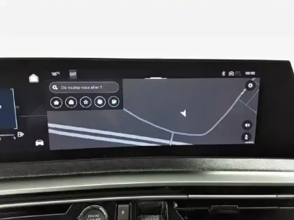 Photo 42 Peugeot 3008  Hybrid 136 e-DCS6