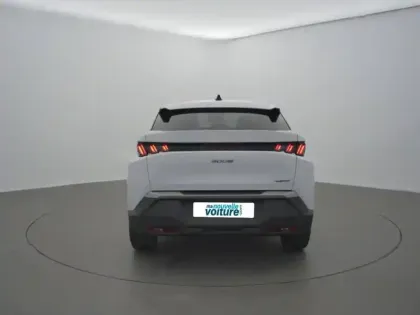 Photo 27 Peugeot 3008  Hybrid 136 e-DCS6