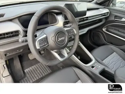 Photo 5 Jeep Avenger  1.2 Turbo T3 145 ch BVR6 4xe