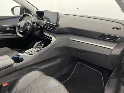 Photo 32 Peugeot 5008  PureTech 130ch S&S EAT8