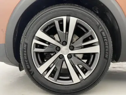 Photo 16 Peugeot 5008  PureTech 130ch S&S EAT8