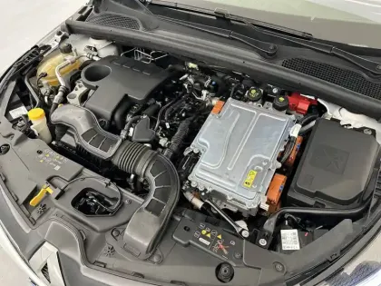 Photo 35 Renault Clio  E-Tech 140 - 21N