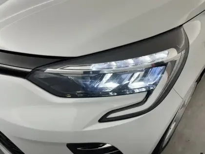 Photo 34 Renault Clio  E-Tech 140 - 21N