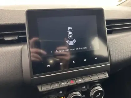 Photo 33 Renault Clio  E-Tech 140 - 21N