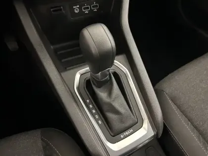 Photo 26 Renault Clio  E-Tech 140 - 21N