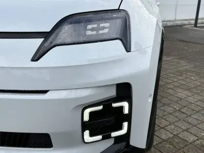 Photo 13 Renault 5 Renault  E-Tech Electrique 10 ch autonomie confort