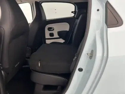 Photo 34 Renault Twingo  III E-Tech