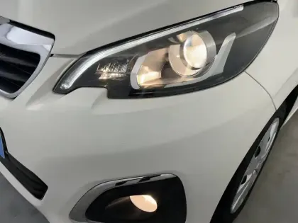 Photo 28 Peugeot 108  VTi 72ch BMP5