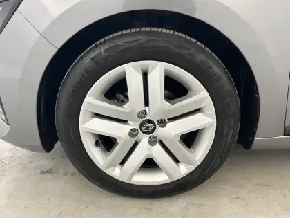 Photo 19 Renault Clio  TCe 90