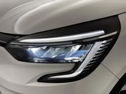 Photo 20 Renault Clio  Blue dCi 100