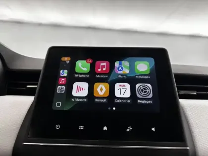 Photo 24 Renault Clio  Blue dCi 100