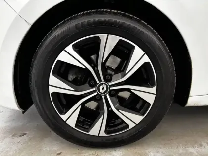 Photo 18 Renault Clio  Blue dCi 100