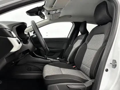 Photo 8 Renault Clio  Blue dCi 100