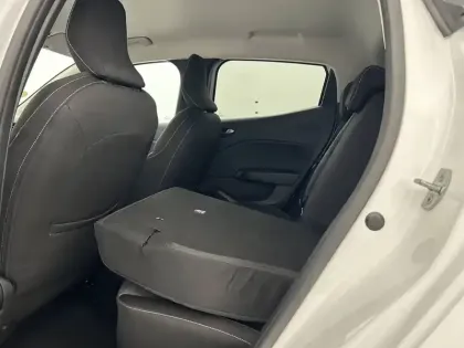 Photo 26 Renault Clio  Blue dCi 100