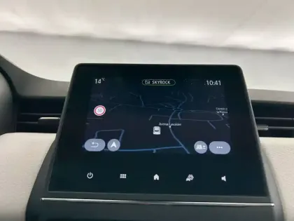 Photo 23 Renault Clio  Blue dCi 100