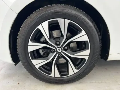 Photo 18 Renault Clio  Blue dCi 100