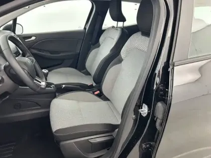 Photo 47 Renault Clio Gén. V (BJA) Ph2 Evolution 5