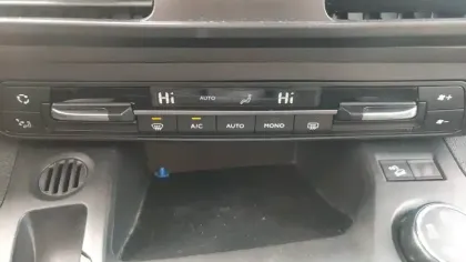 Photo 21 Citroën Berlingo  Taille M BlueHDi 100 S&S BVM6