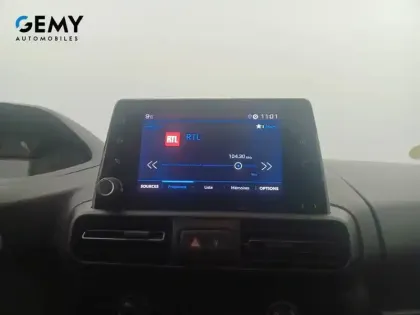 Photo 12 Peugeot Partner  FOURGON STANDARD 650 KG BLUEHDI 100 S&S BVM6