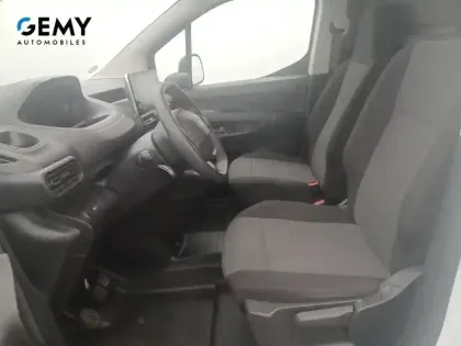 Photo 7 Peugeot Partner  FOURGON STANDARD 650 KG BLUEHDI 100 S&S BVM6