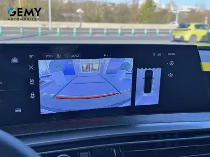 Photo 18 Peugeot 3008  Electrique 210 ch 73 kWh