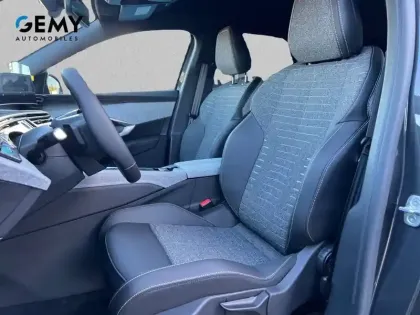 Photo 8 Peugeot 3008  Electrique 210 ch 73 kWh