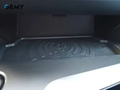 Photo 24 Peugeot 308  SW Hybrid 145 e-DCS6