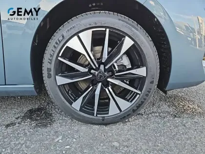 Photo 13 Peugeot 308  SW Hybrid 145 e-DCS6