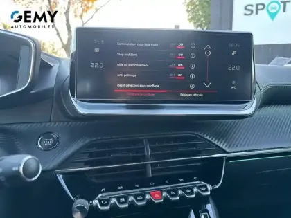 Photo 18 Peugeot 208  PureTech 100 S&S BVM6