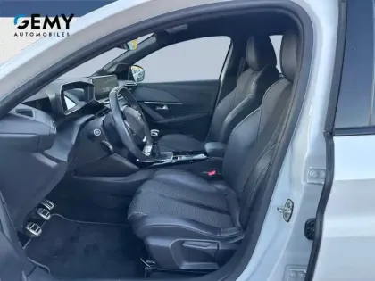 Photo 8 Peugeot 208  PureTech 100 S&S BVM6