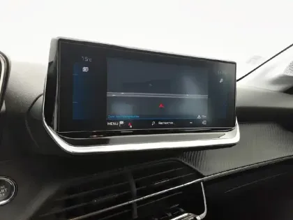 Photo 17 Peugeot 208  PureTech 100 S&S BVM6