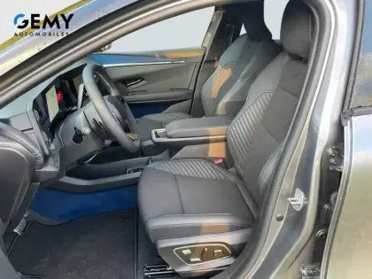 Photo 8 Renault Megane  E-Tech 220 ch autonomie confort