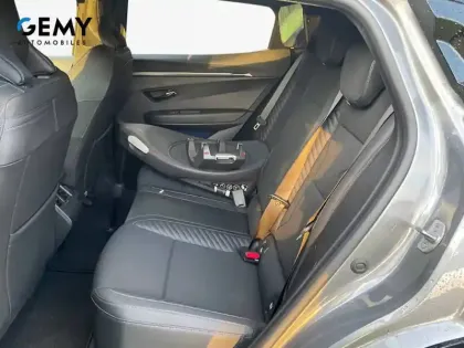 Photo 9 Renault Megane  E-Tech 220 ch autonomie confort