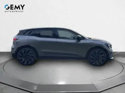 Photo 3 Renault Megane  E-Tech 220 ch autonomie confort