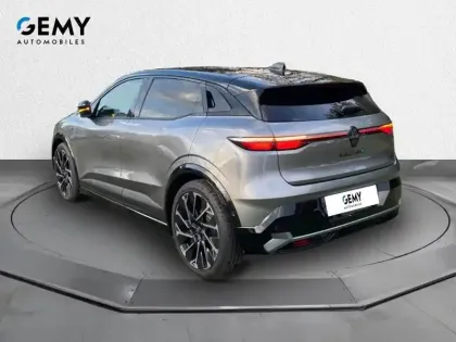 Photo 6 Renault Megane  E-Tech 220 ch autonomie confort