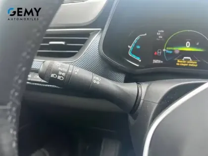 Photo 15 Renault Arkana  E-Tech hybride 145 - 22