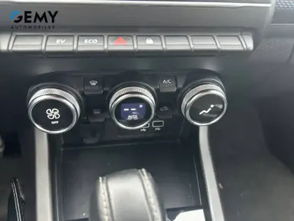 Photo 18 Renault Arkana  E-Tech hybride 145 - 22