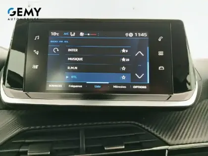 Photo 34 Peugeot 208  BlueHDi 100 S&S BVM6